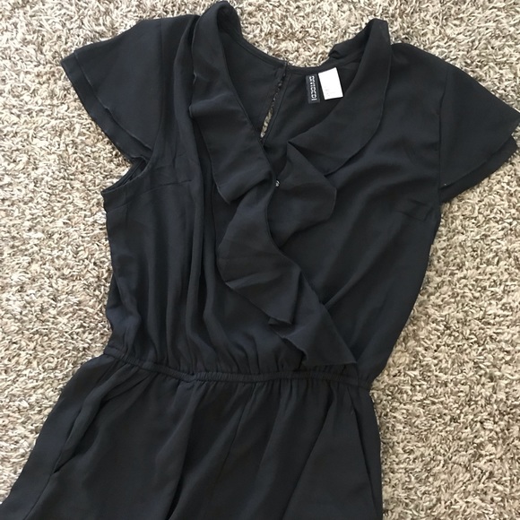 H&M Pants - Chiffon Ruffle Romper